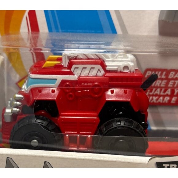 New Playskool Heroes Flip Racers Transformers Rescue Bots Pullback Heatwave - Picture 5 of 6